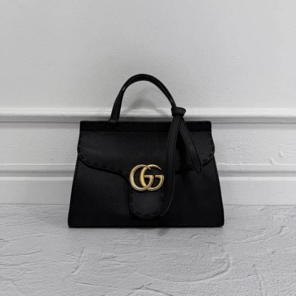 유약·탈색·오염까지 한 번에 해결 - 명품수선신사